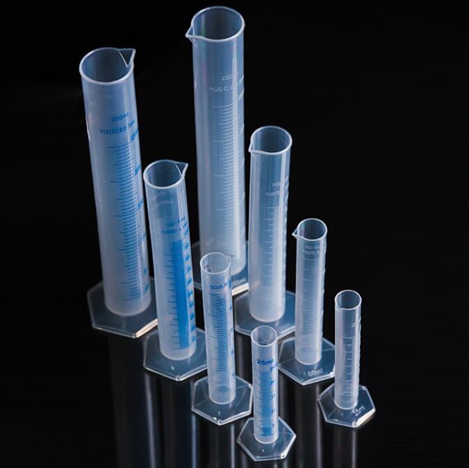 Plastic measuring cylinders, blue line graduation